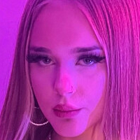 Адрианаблондиекс Голи