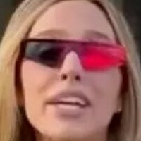 Алекс Купър Голи