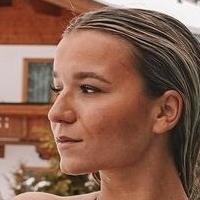 Алина Вахингер Голи