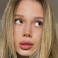 Алиника Голи