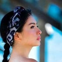 Анджел Карамой Голи