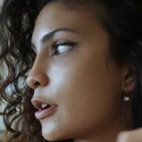 бадгирлт Голи