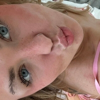 Барб Авила Голи