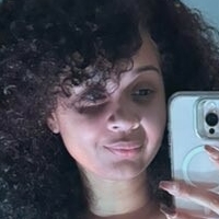 БеърфутТаша Голи