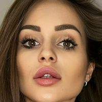 Бела Лоллита Голи