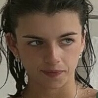 Бела Калдър Голи