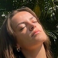 Бела Джеймс Голи