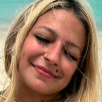 Бела Тик Голи