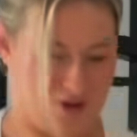 Карис Уиттакър Голи