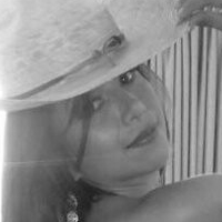 Дейси Араужо Голи