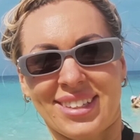 Доминик Екерлин Голи