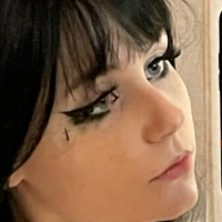 egirlshadowx Голи