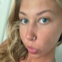 Елисън Бенет Голи