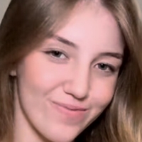 Елза Белучи Голи