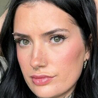 Емили Съливан Голи