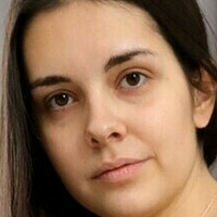 Емилейн Голи