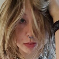 Фин Исфайн Голи