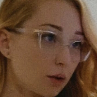 Фрейя Ейр Голи