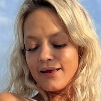 Джина Жаклин Голи