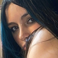 Момиче създадено в рая Голи