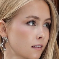 Айза и Ел Крисантандър Голи