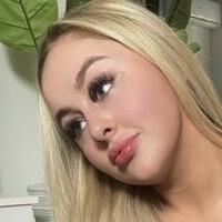 Иззи Дейвис Голи