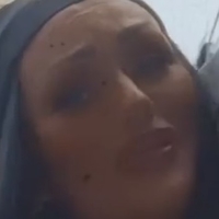 Иззи Феншо Голи