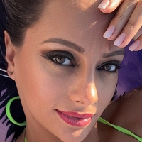 Кейлайн Айлънд Голи