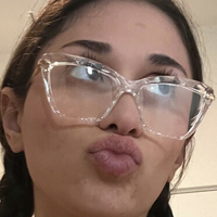 Кейт Паркър / официалкейтпаркър Голи