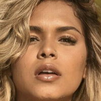 кейлейнестефани Голи