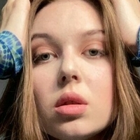 Клео Голи