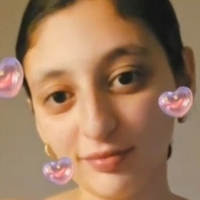 Крисия Хойес Голи