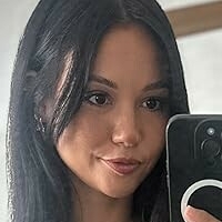 Лия Шарп Голи