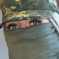 Леони Клайн Голи