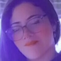 лив десайър Голи