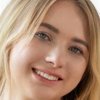 Мелиса Голи