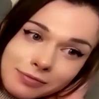 Миа Даниел Голи
