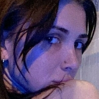 Мика Дейвис Голи