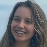 Милена Карлова Голи