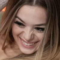 Моли Джой Голи