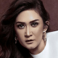 Нафа Урбах Голи