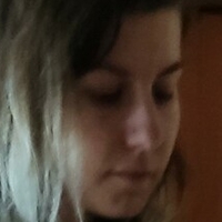 Наомити Голи