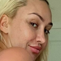 ninakayy Голи