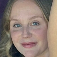 Нора Вайс Голи