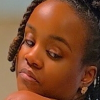 Оливия Ливв Голи