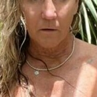 Отмомми Голи