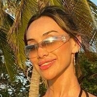 ПаулинаКолучи Голи