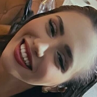 Пинар Акин Голи