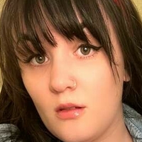 Бременна Дейзи Голи