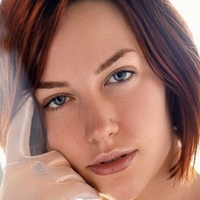 Роксан Дейви Голи